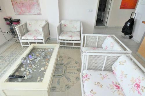 Apartamento La Perla En Playa Semi Privada
