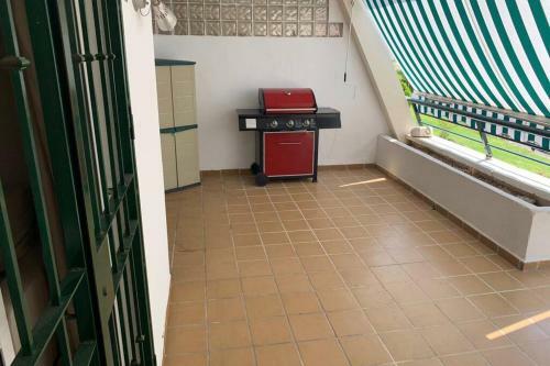 Apartamento Gran Piso A Mtrs de La Playa Con Piscina Y Cochera