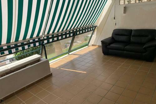 Apartamento Gran Piso A Mtrs de La Playa Con Piscina Y Cochera