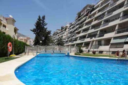 Apartamento Gran Piso A Mtrs de La Playa Con Piscina Y Cochera