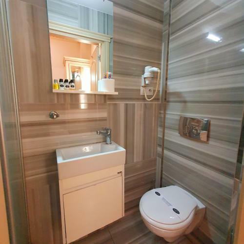 Hotel Tarihi Isparta Palas