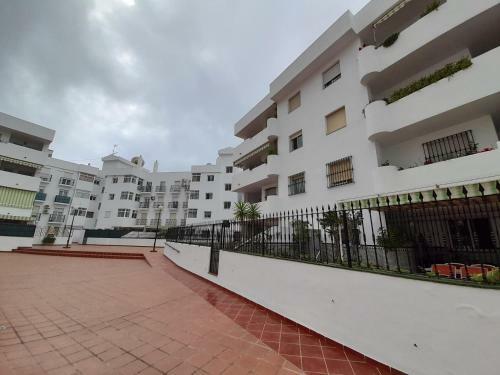 Apartamento Adoorable La Quinta,300 M Playa, Piscinas
