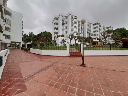Apartamento Adoorable La Quinta,300 M Playa, Piscinas