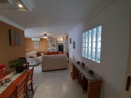 Apartamento Adoorable La Quinta,300 M Playa, Piscinas