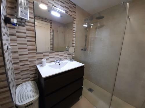 Apartamento Adoorable La Quinta,300 M Playa, Piscinas