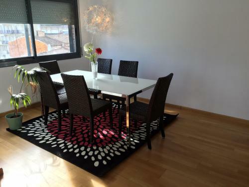 New & Sunny Apartment