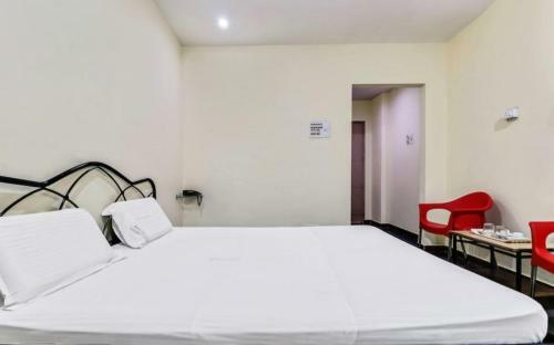 Hotel Shanthi Comforts