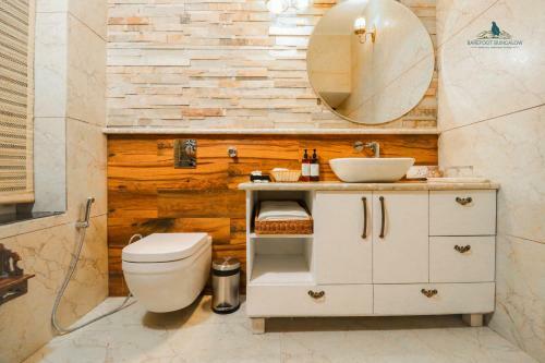 Villa Serene Bungalow In Foothills Of Himalayan Range