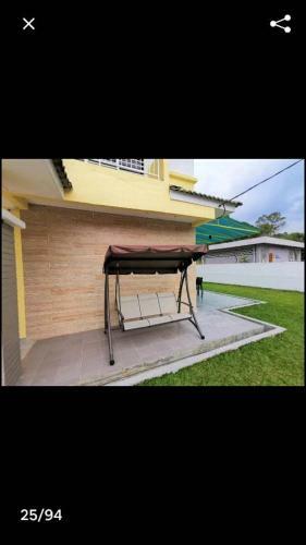 Templer Park Stylish Bungalow Home Stay