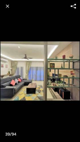 Templer Park Stylish Bungalow Home Stay
