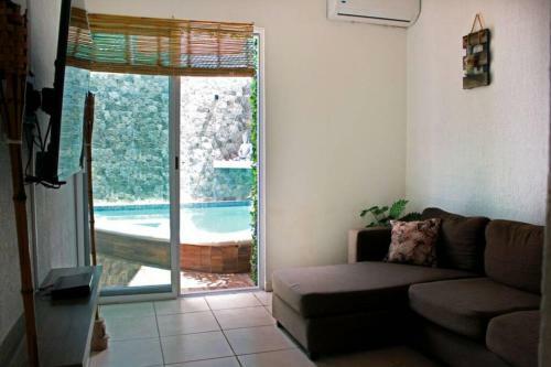 Buda Caribe�o -private Pool And Grill-