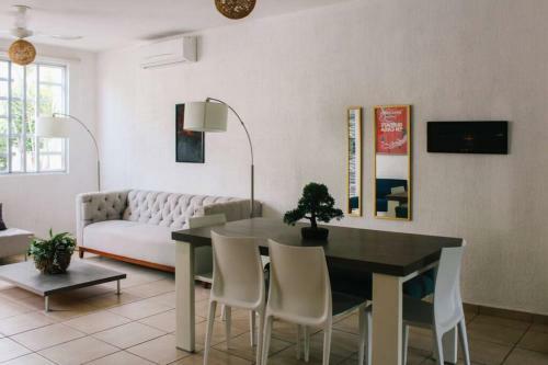 Buda Caribe�o -private Pool And Grill-