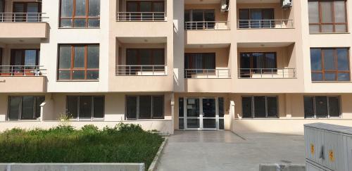 Family Holiday Apartments Breez 1