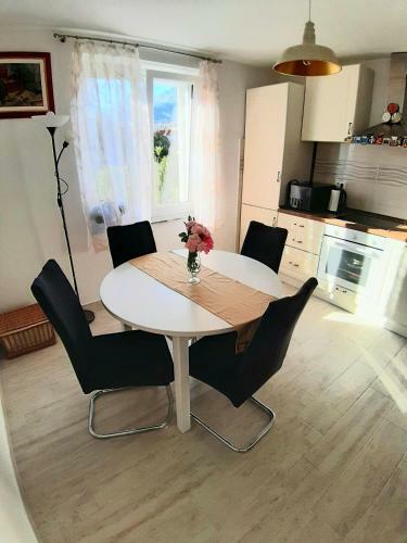 Apartment Enjoy Life Makarska 2+2, Center