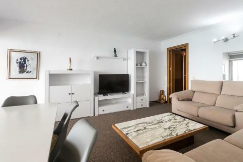 Apartamento Las Palmeras 12d
