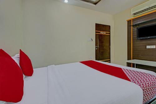 Oyo 77239 Hotel Rajdhani