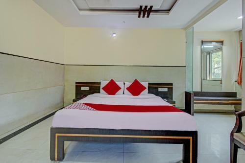 Oyo 77239 Hotel Rajdhani