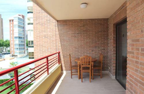 Apartamentos Carlos V Levante
