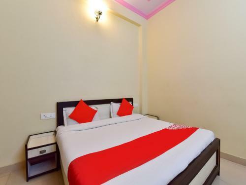 Oyo 72370 Hotel Amar Palace