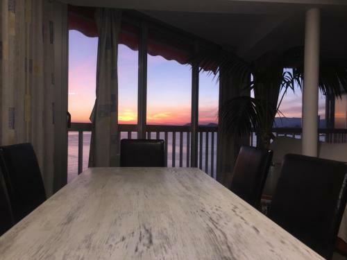 Apartamento Levante Beach Sea View