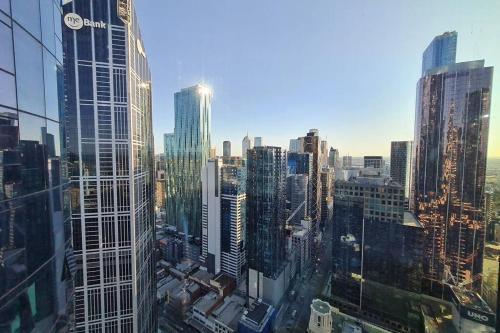 Melbourne Central Luxury Skyview 1br Apartment-b02
