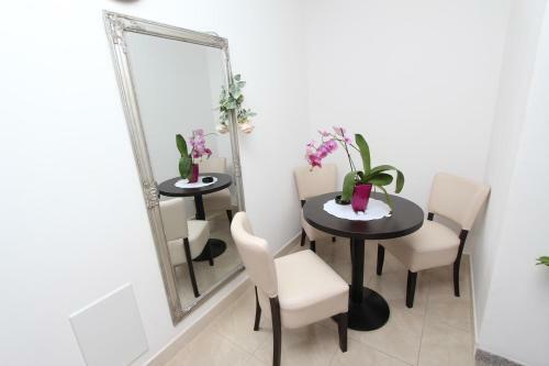 Apartments Ulika
