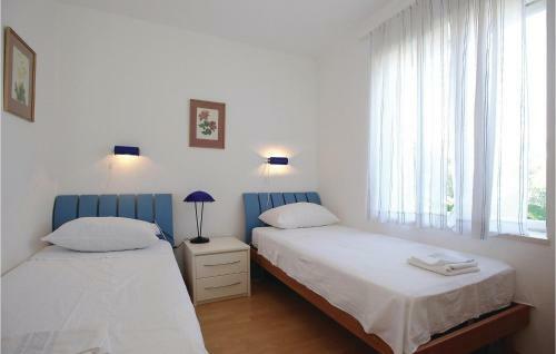 Holiday Home Mala Lozna II