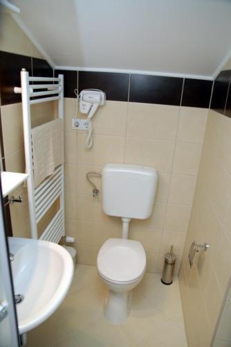 Hostal Rooms Levicki