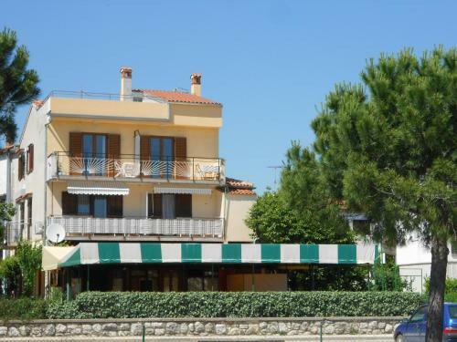 Stella Mare Apartments