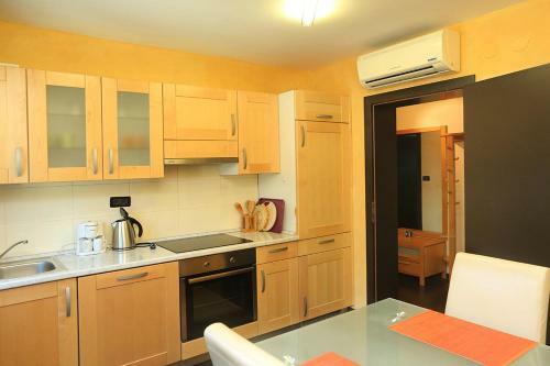 Apartments Ana City