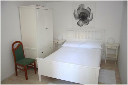 Hostal Pansion Kamenar