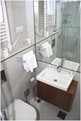 Hostal Pansion Kamenar
