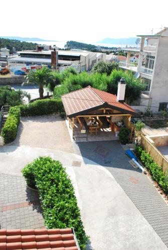 Apartamentos Villa Tony