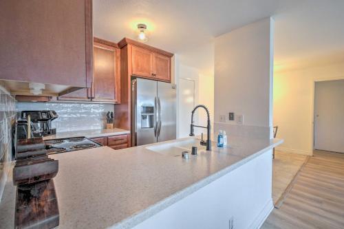 Apartamento Lovely Sd Condo With Pool 3 Half Mi To Beaches!