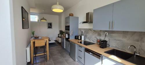 Apartamento Chez Charles Centre-parking Priv�-hospices-gare
