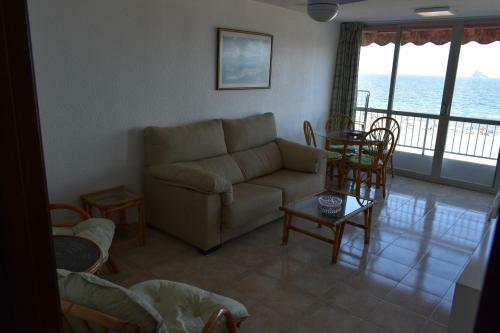 Preciso Apartamento En Primera Linia