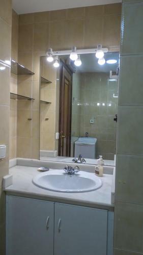 Preciso Apartamento En Primera Linia