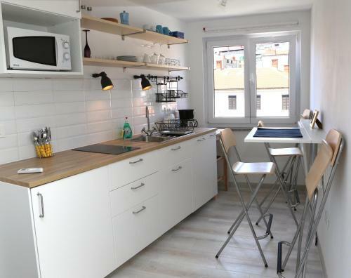 Apartamento Sweet Suite With Free Private Parking