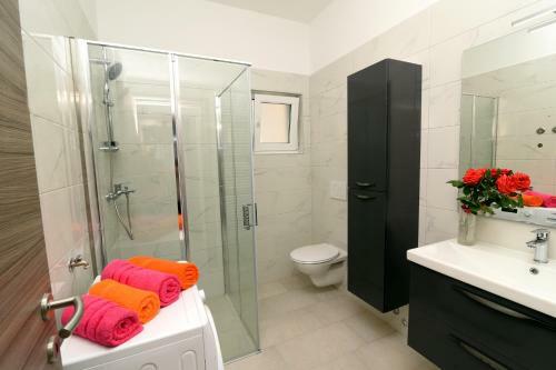Villa Luna - Beautiful, Modern And Luxurious