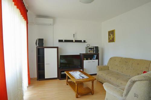 Apartments With Wifi Pula - 15813