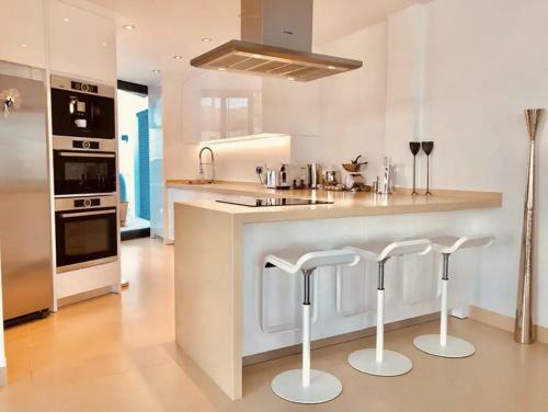 Luxuri�ses Apartment In Benidorm Mit Pool