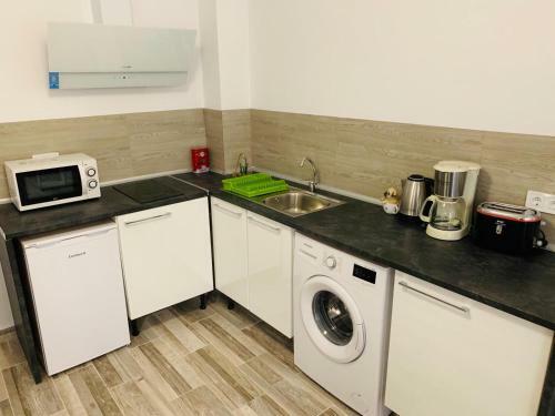 Apartamentos Pino Central
