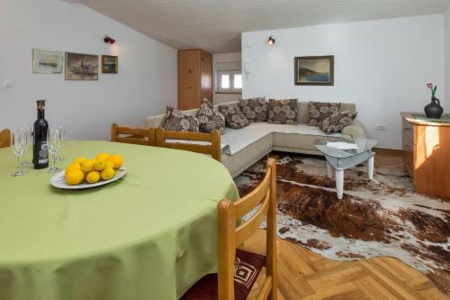 Apartments Iskra