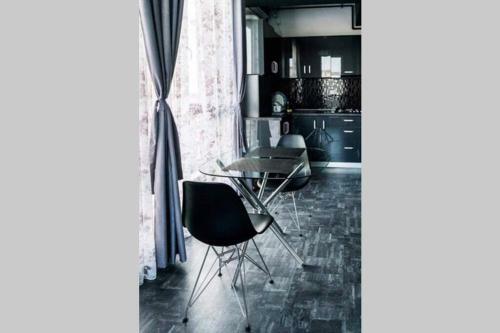 Cube Apartment