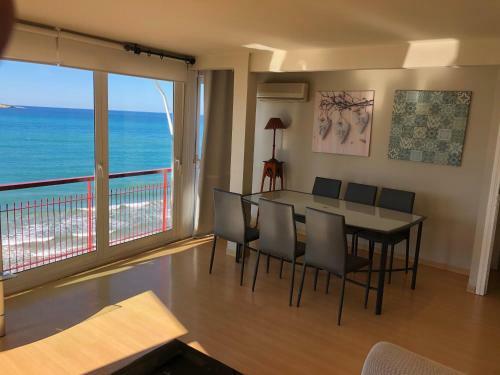 Apartamento Primera Linea Playa De Levante