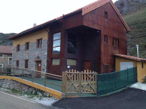 Posada Alojamientos Casa San Habitaci�nes