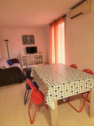 Besalut Apartment