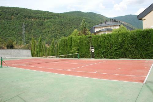 Apartamento Atico En Biescas Con Piscina, Tenis Y Barbacoa