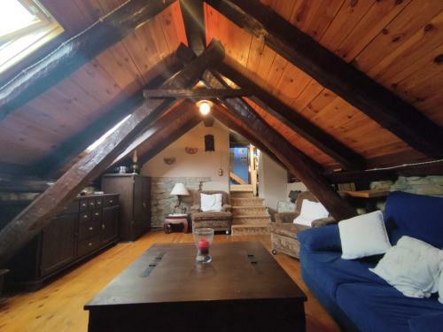 Borau - Casa 150m2 Con Jard�n Y Barbacoa