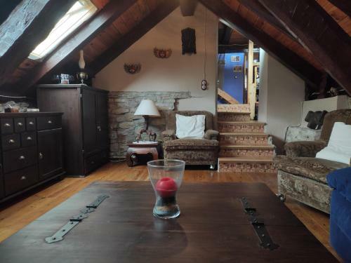 Borau - Casa 150m2 Con Jard�n Y Barbacoa